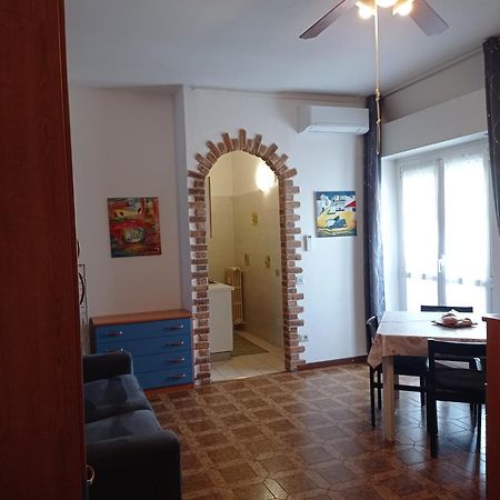 La Casa Di Dario Appartement Pero Buitenkant foto