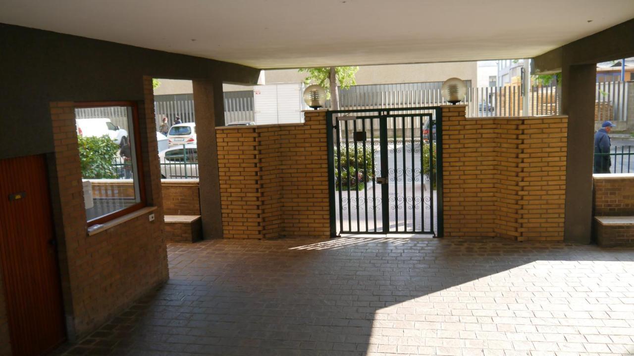 La Casa Di Dario Appartement Pero Buitenkant foto