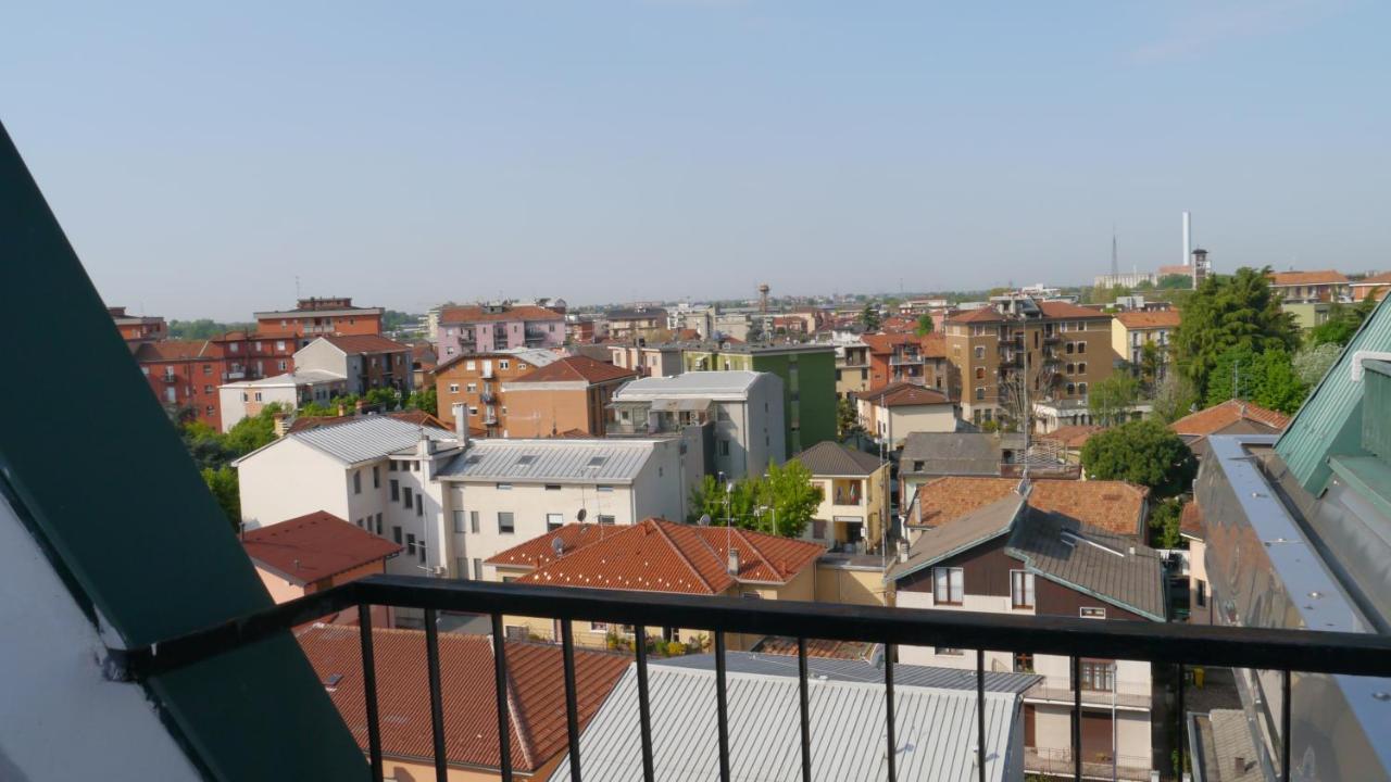 La Casa Di Dario Appartement Pero Buitenkant foto